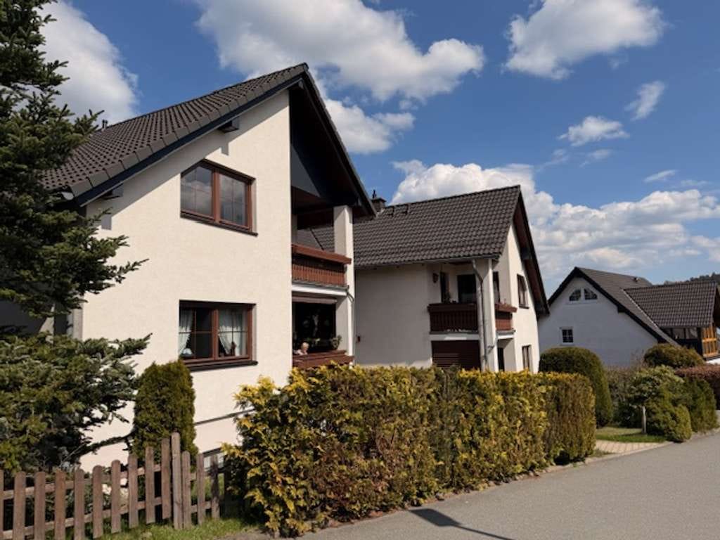 Immobilie in Zschorlau - Eigentum inklussive Ausbaureserve und Rücklagenkonto ! - Bild 0