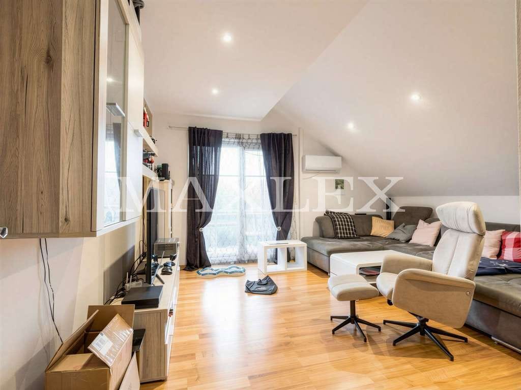 Immobilie in Röhrnbach - 3-Zimmer-Dachgeschosswohnung mit Balkon - Bild 0