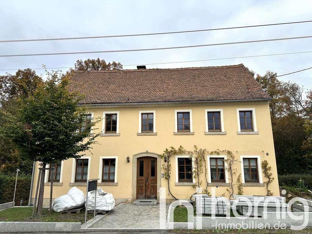 Immobilie in Hainewalde - Historisches Altstadthaus - 2 WE - Auch als EFH nutzbar - Bild 0