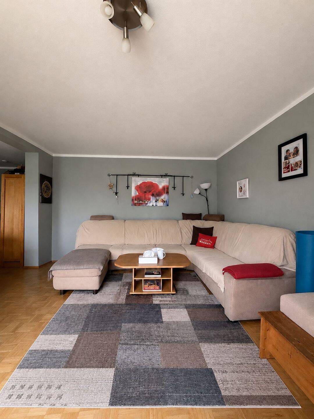 Immobilie in Ahrensburg - Vermietete Wohnung mit Balkon in bester Lage von Ahrensburg  - Bild 1