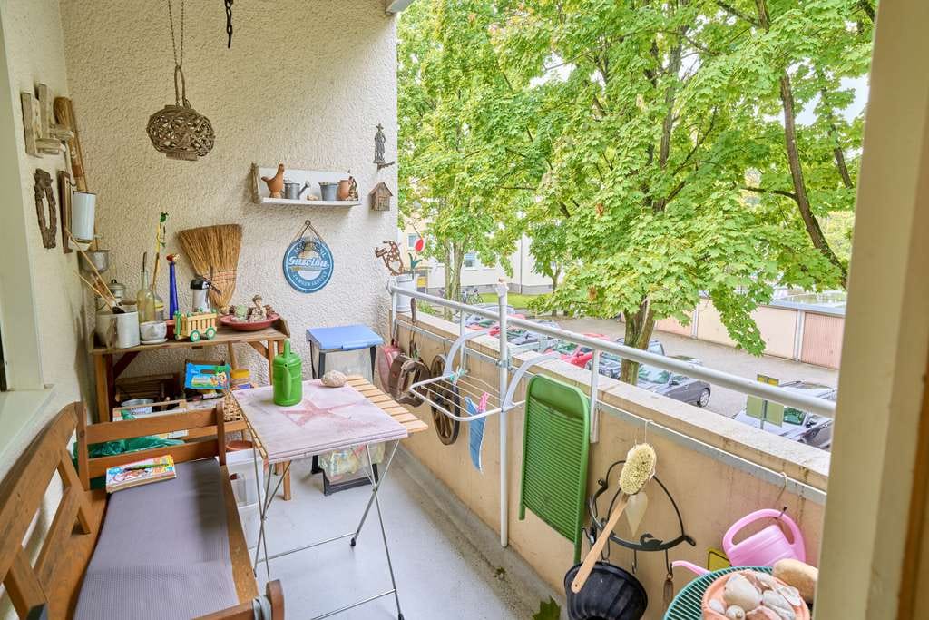 Immobilie in Limburgerhof - 1. OG mit Balkon und Außenstellplatz in ruhiger Lage - Bild 2