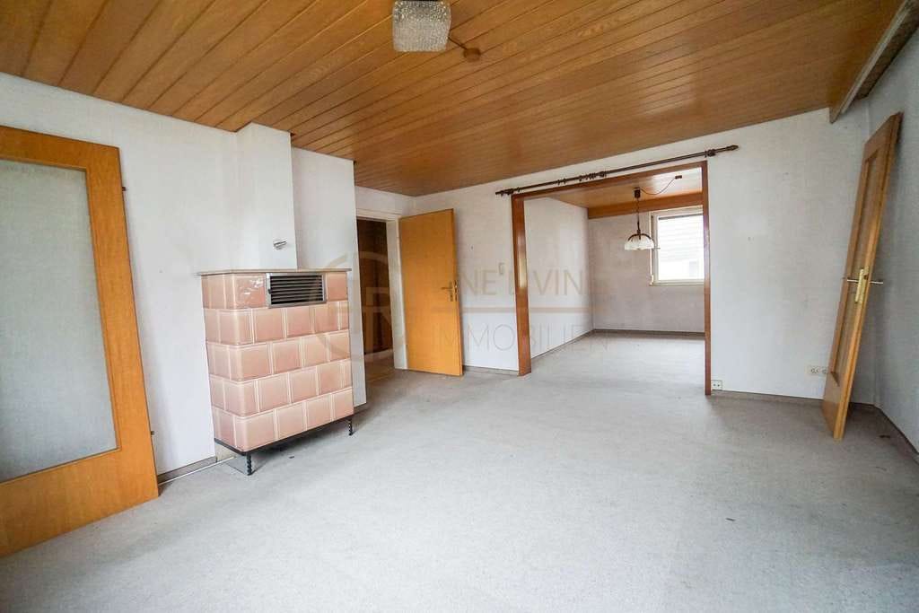 Immobilie in Ostfildern - Sanierungsbedürftiges Einfamilienhaus im Zentrum von Ostfildern-Nellingen - Bild 3