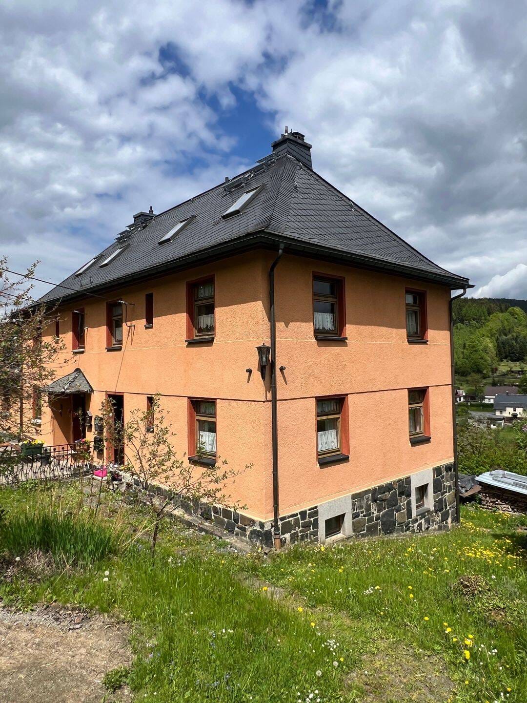 Immobilie in Klingenthal - Charmante Doppelhaushälfte mit großem Grundstück in ruhiger Hanglage - Bild 4