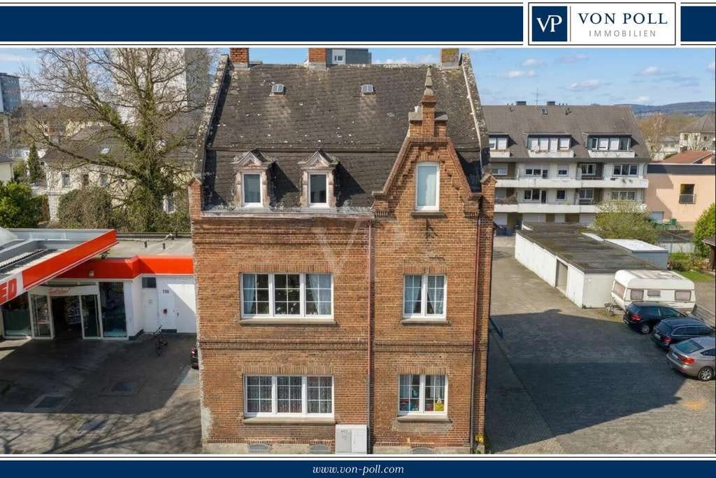 Immobilie in Koblenz - Mehrfamilienhaus mit 6 Einheiten und Altbaucharme - Bild 0