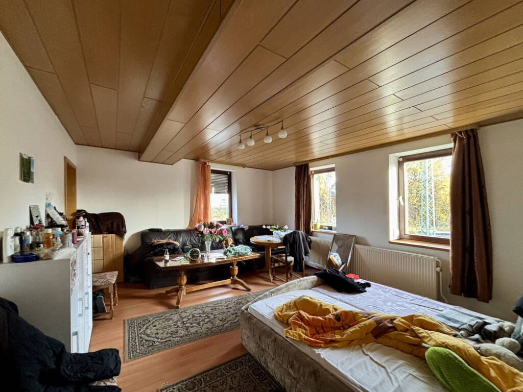 Immobilie in Neustadt - 4-Parteien-Mietshaus ideal für Kapitalanleger - Bild 2
