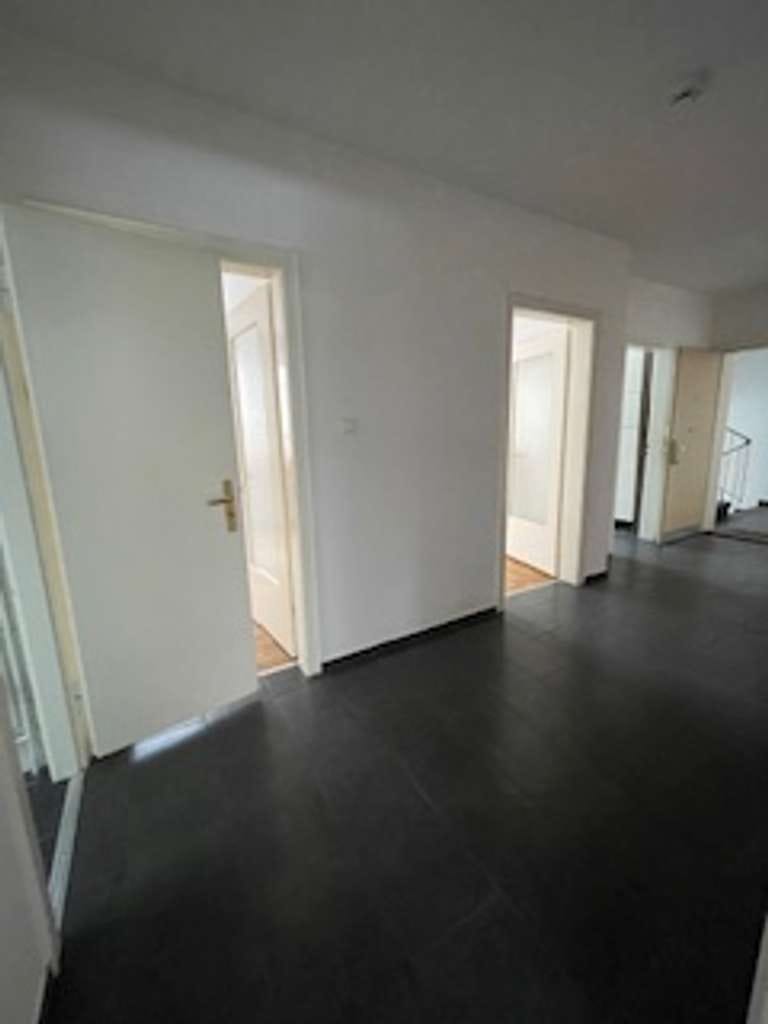 Immobilie in Hamburg - 4 Zimmerwohnung auf Erbpacht Grund direkt vom Eigentümer - Bild 2