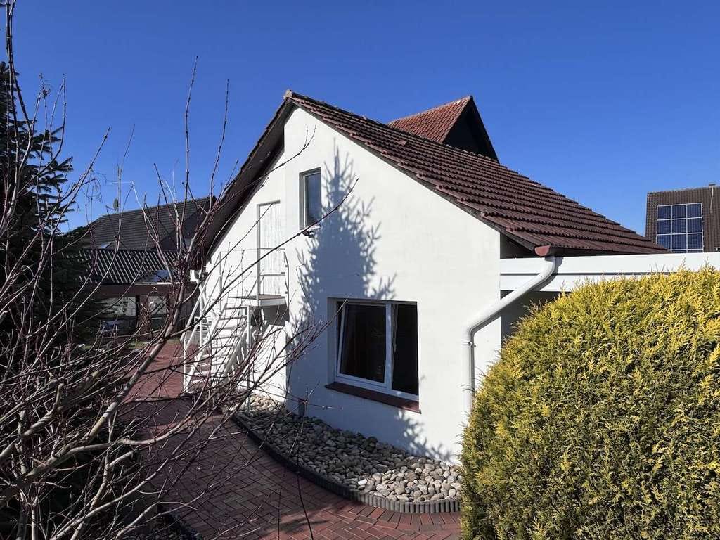 Immobilie in Kirchlengern - Gepflegtes Einfamilienhaus in ruhiger Lage von Stift Quernheim -- zzgl. Bauplatz - Bild 4