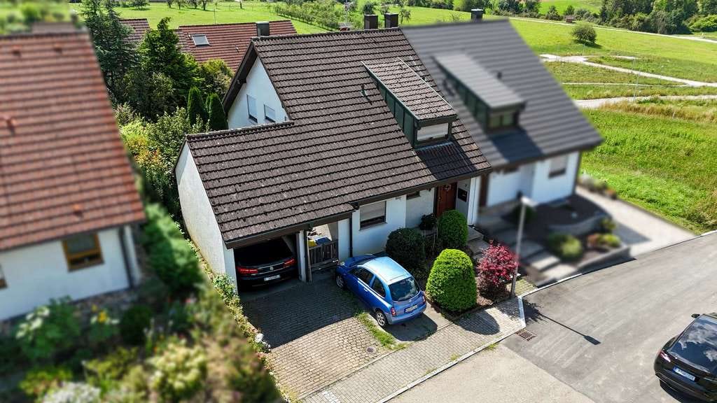 Immobilie in Burgstetten - Mehr Raum, mehr Möglichkeiten mit ELW und schönem Garten - Bild 4