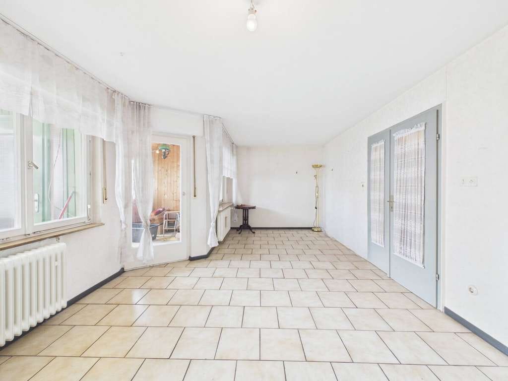 Immobilie in Remchingen - Familienidylle mit Wohlfühlgarantie: Reihenmittelhaus mit  Garage - Bild 1