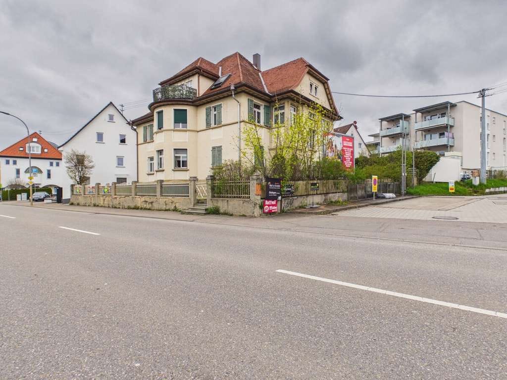 Immobilie in Spaichingen - Repräsentatives 3-Fam. Haus im Glanz vergangener Zeiten - Bild 1