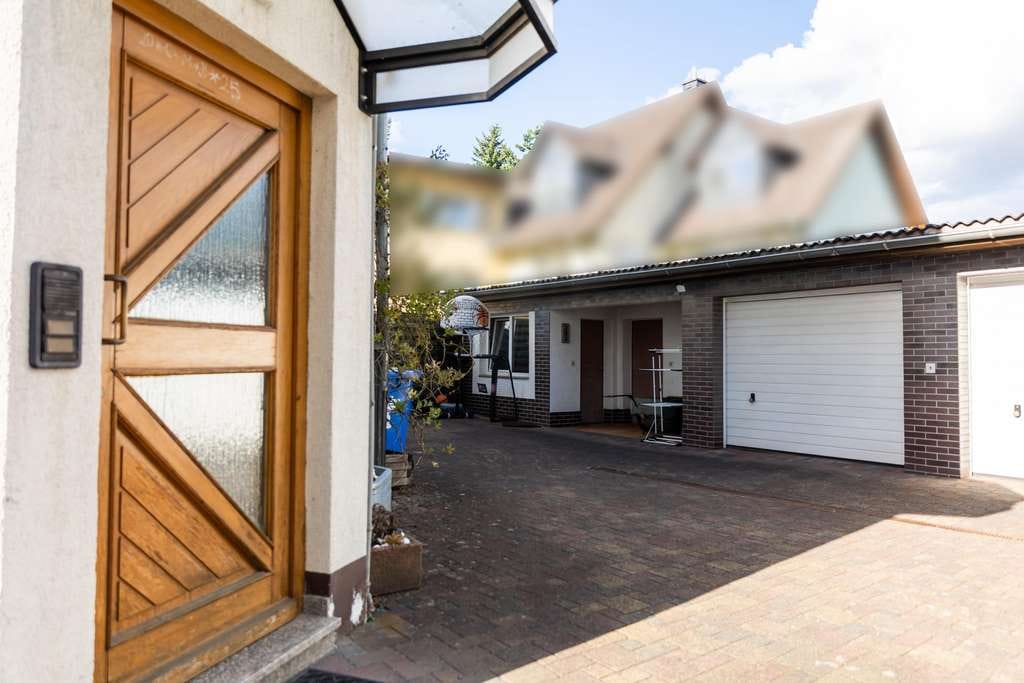 Immobilie in Allendorf (Lumda) - Zweifamilienhaus in Allendorf Lda. mit Option auf ein zusätzliches Gartengrundstück
 - Bild 3