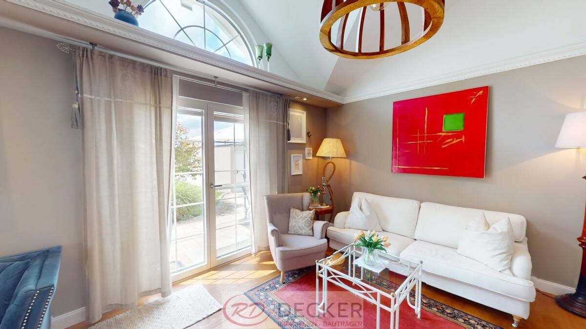 Immobilie in Albaching - Selten individuell: Wohnen mit Handschrift im Erbbaurecht ++Decker Immobilien+ - Bild 1
