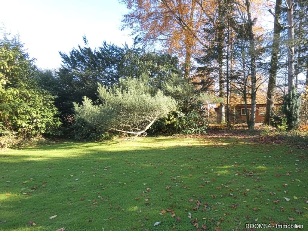 Immobilie in Straßlach-Dingharting - ROOMS4 - große Villa auf der Frundsbergerhöhe in Straßlach - Bild 2