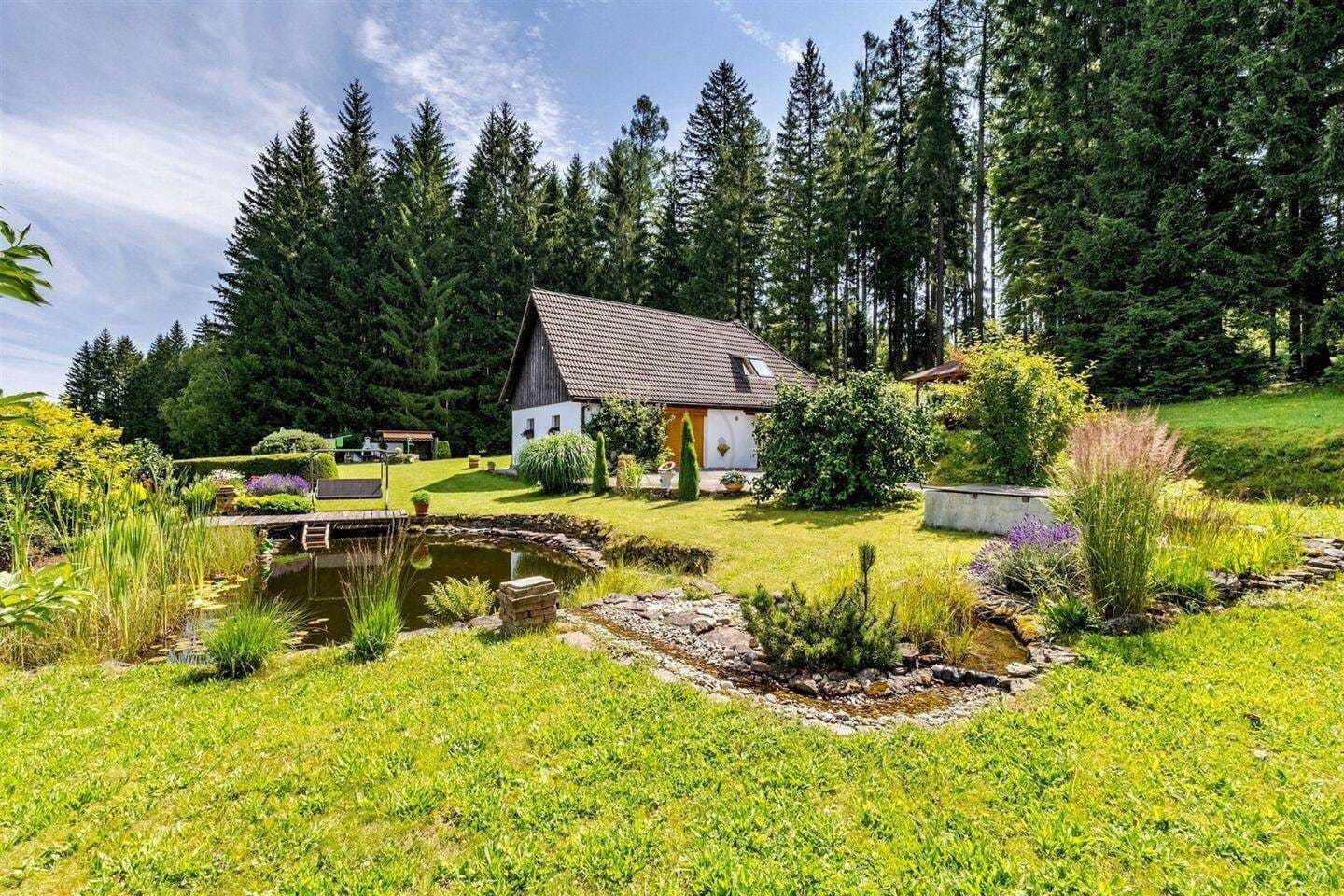 Immobilie in Sehlde - Luxushaus mit zwei Wohnungen und großen Grundstücken mitten in der Natur - Vresná - Bild 2
