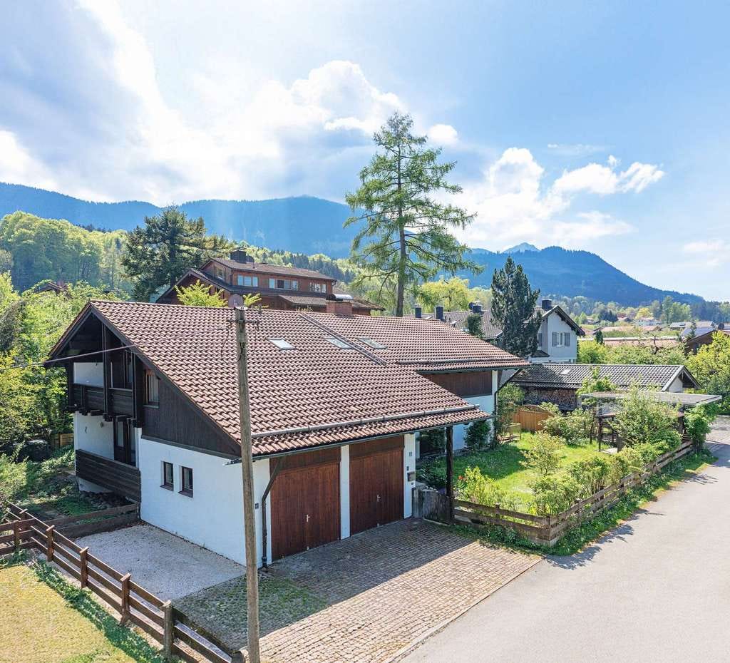 Immobilie in Samerberg - Ein Rückzugsort inmitten der Natur. Mit Panoramablick. - Bild 0