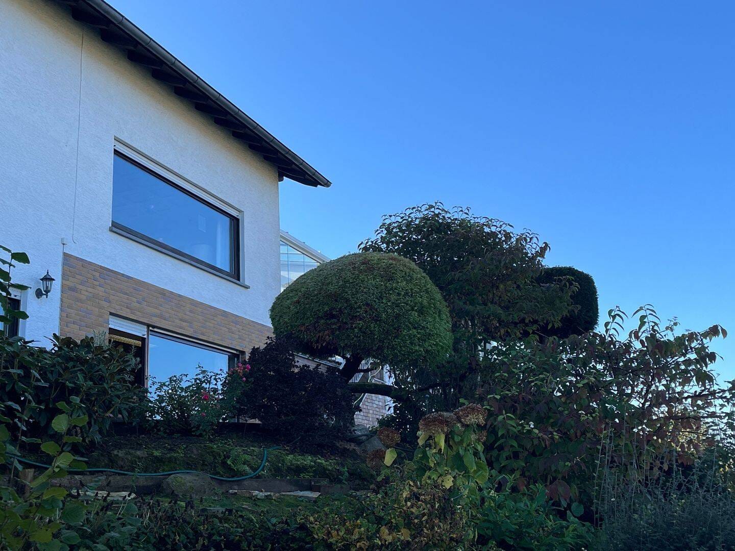 Immobilie in Hammersbach - ERFÜLLUNG IHRER WOHNTRÄUME --- 2 FAM HAUS MIT VIEL PLATZ ---TRAUM- GRUNDST 1229qm  LEBEN WIE IM URLAUB - FERNSICHT - RUHIGSTE LAGE!  WOHNEN ----  - Bild 3