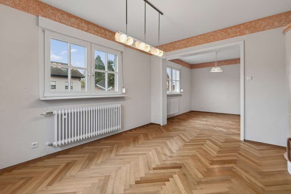 Immobilie in Keltern - Renovierungsbedürftiges Zweifamilienhaus in ruhiger Wohnlage von Keltern / Ellmendingen - Bild 4