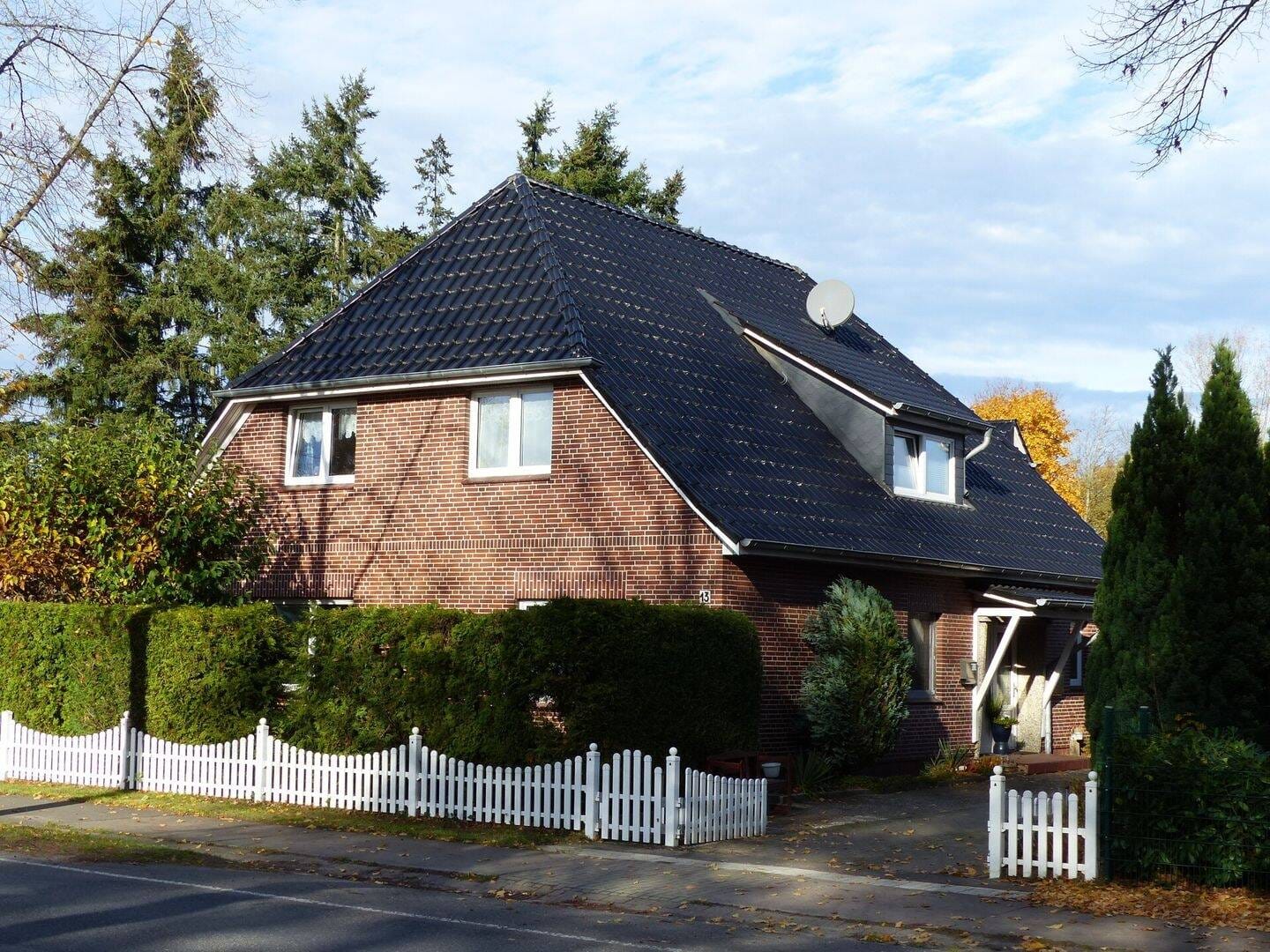 Immobilie in Winsen (Luhe) - Dreifamilienhaus in Rottorf! - Bild 1