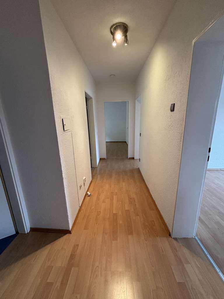 Immobilie in Blaubeuren - Modernisierte 3-Zi.-Wohnung mit Garage und eigenem Garten - Bild 2