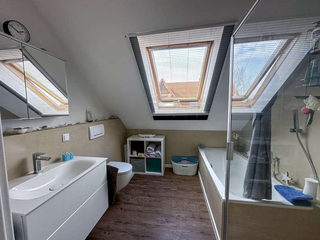 Immobilie in Schwülper - Raum zum Angekommen – helle, modernisierte Eigentumswohnung mit Balkon in beliebter Wohnlage - Bild 4