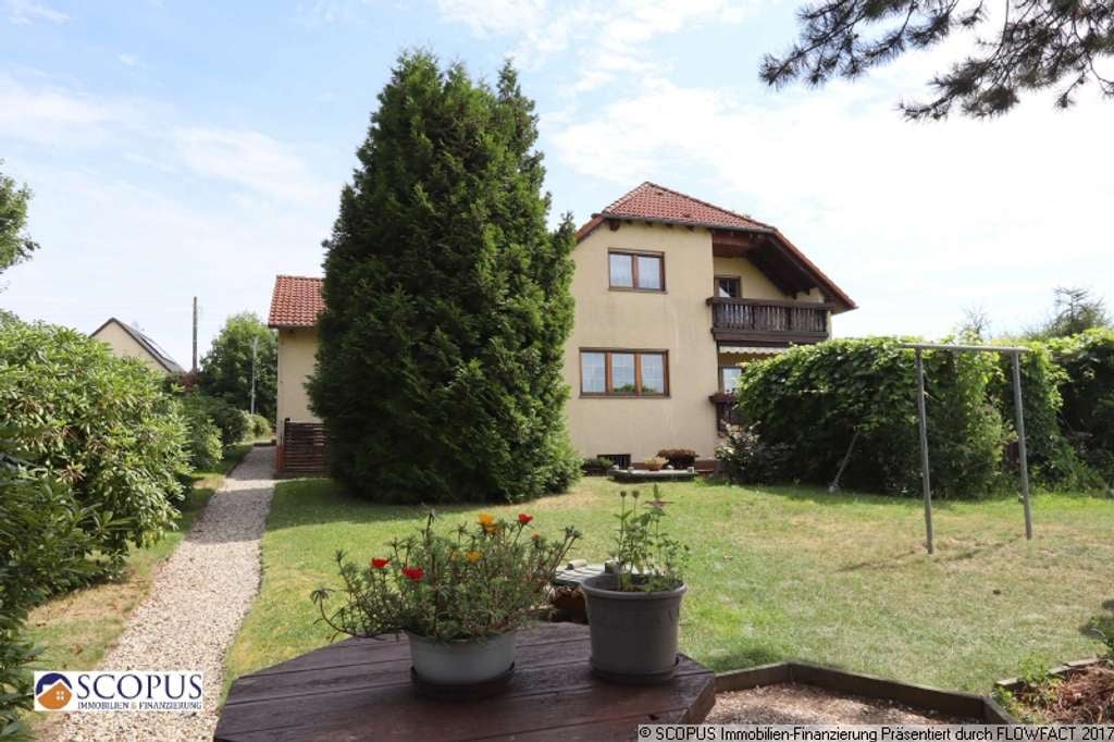 Immobilie in Käbschütztal - Großzügiges Einfamilienhaus mit wunderschönem Garten und Weitblick über die Felder - Bild 2