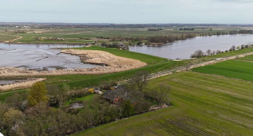 Immobilie in Kleve - Ehemalige Fischerkate in idyllischer Deichlage direkt an der Eider - Bild 2