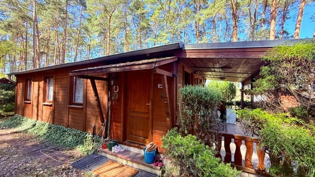 Immobilie in Rabenstein/Fläming - **Ruhe und Entspannung abseits des Großstadtlärms**Ferienhaus im Kiefernwald** - Bild 0
