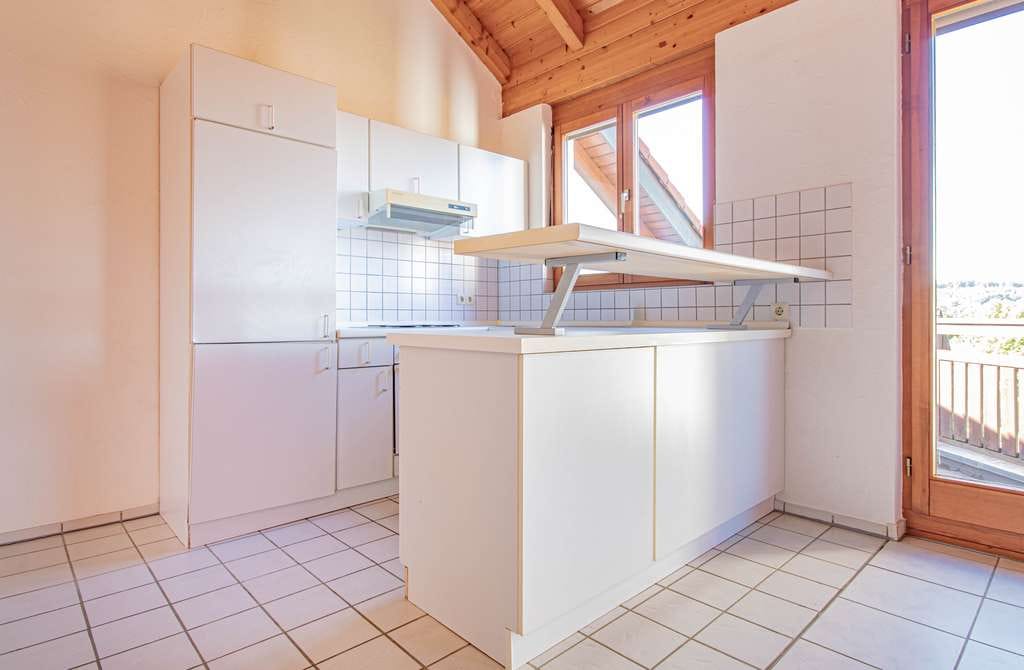 Immobilie in Lauchringen - 2-Zimmer Dachwohnung - Ideal zur Kapitalanlage oder zum Selbstbezug in Lauchringen - Bild 2