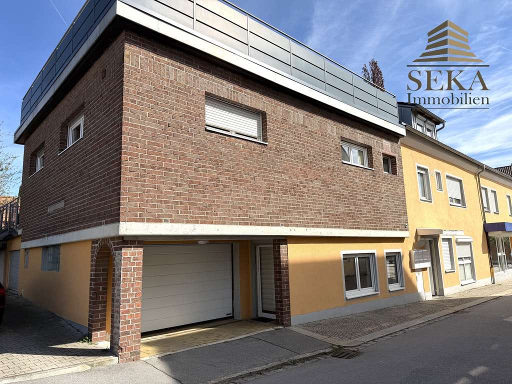 Immobilie in Hengersberg - 2-Zimmer-Erdgeschosswohnung mit Garage und kurzem Zugang zur Wohnung - Bild 0