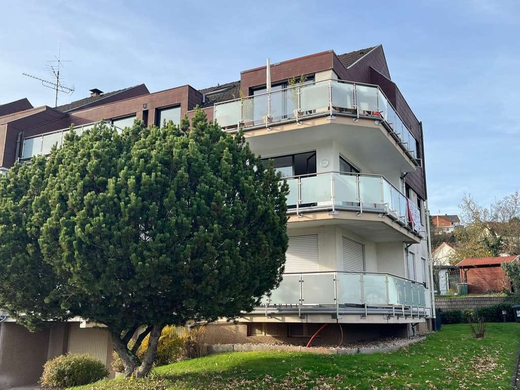 Immobilie in Schmelz - SCHMELZ : Vermietete 2 ZKB - Wohnung mit Balkon und Stellplatz ! - Bild 3