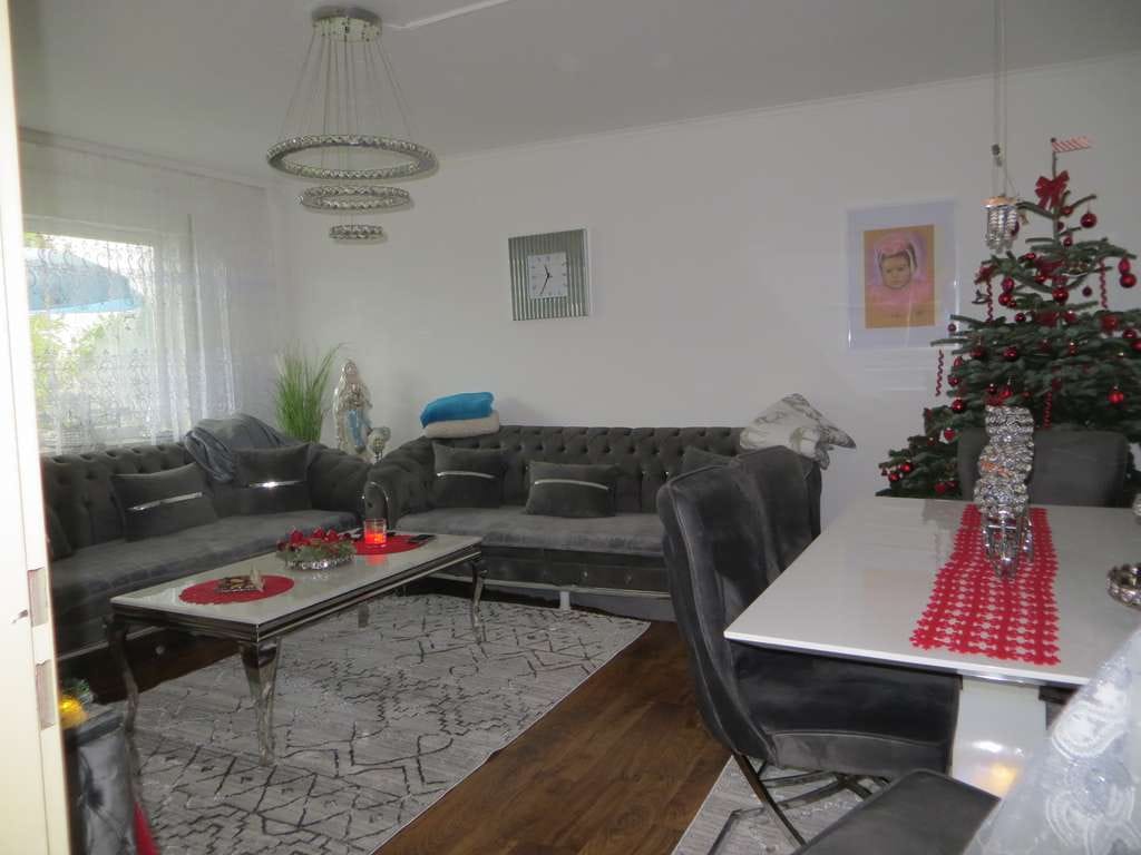 Immobilie in Alzey - 4-Zimmer- Wohnung mit Balkon - Bild 2