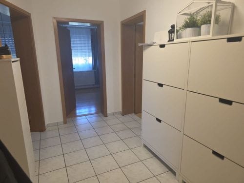Immobilie in Bergrheinfeld - Topzustand! 3-Zimmer-Eigentumswohnung in 97493 Bergrheinfeld / Schweinfurt (ID 10671) - Bild 2
