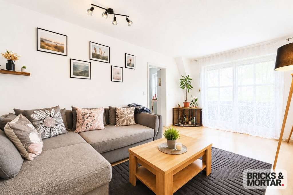 Immobilie in Dinkelscherben - Ideal für Pendler & Familien
3 Zimmer mit Balkon & TG - Bild 2