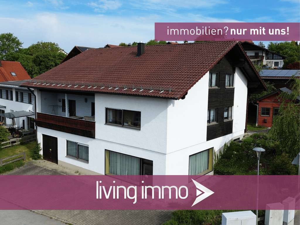 Immobilie in Büchlberg - Einfamilienhaus mit Gewerbeoption im Souterrain, Garage und Ausbaureserve im DG in Büchlberg - Bild 0