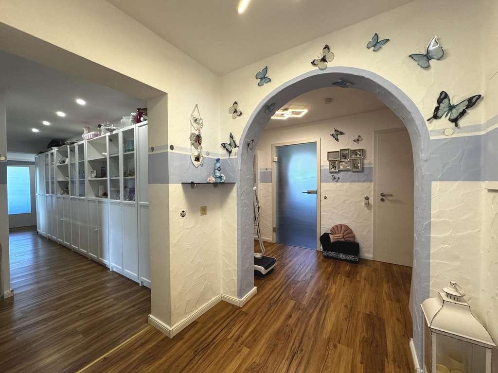 Immobilie in Argenbühl - Großzügige moderne Erdgeschosswohnung in attraktiver Randlage im Ortsteil Eisenharz in Argenbühl - Bild 1
