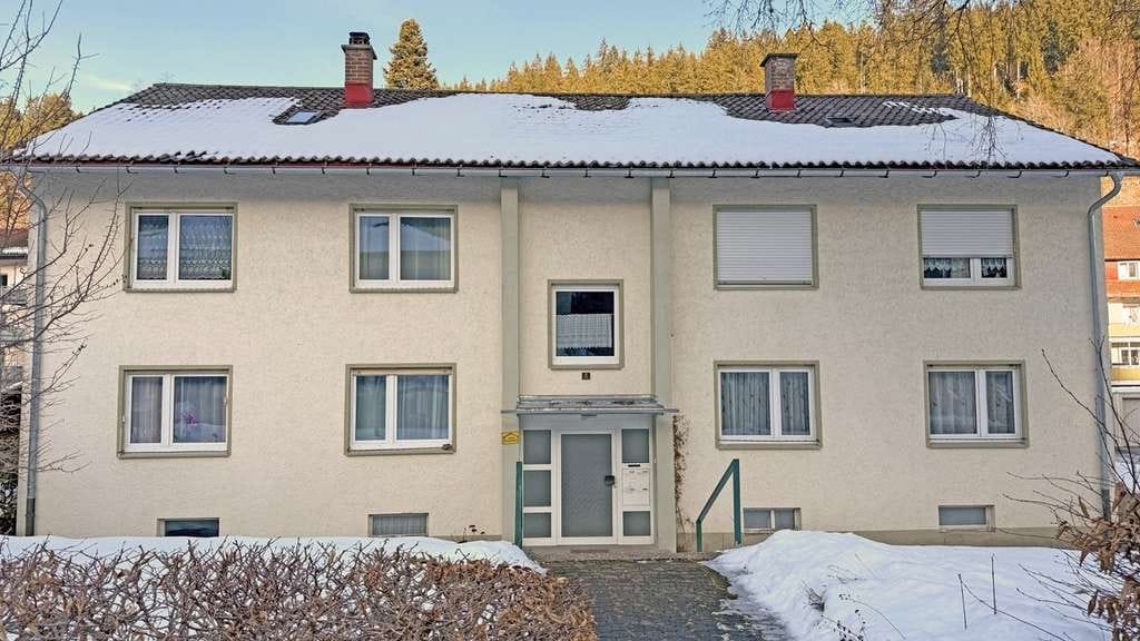 Immobilie in St. Blasien - 3-Zimmer-Eigentumswohnung mit Garage in zentraler Lage von St. Blasien - Bild 0