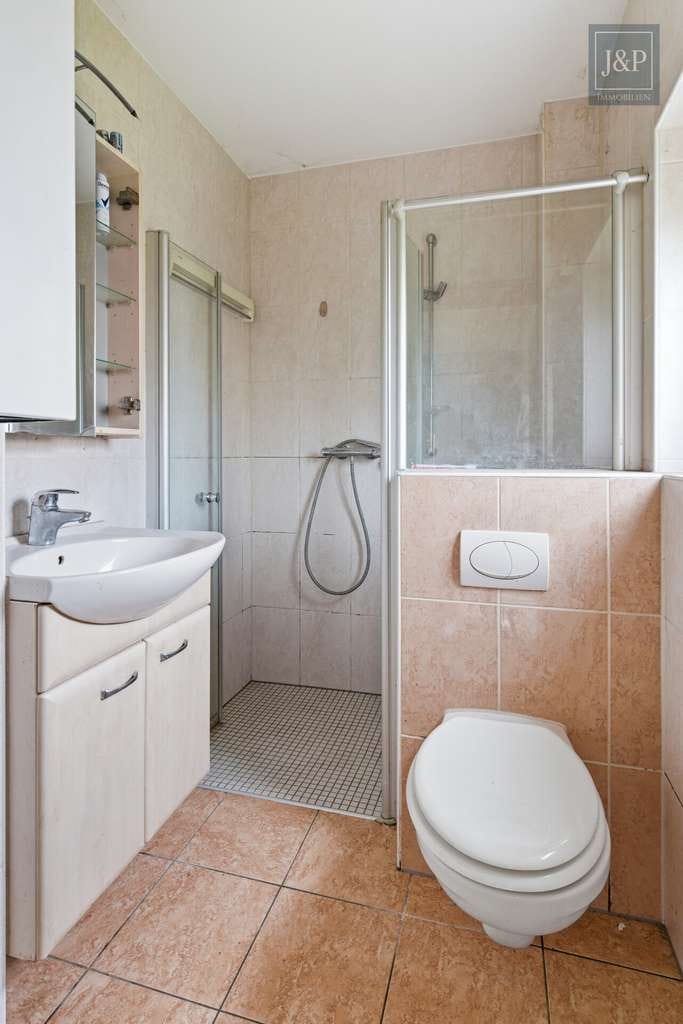 Immobilie in Aschaffenburg - Chancenobjekt mit großem Grundstück in Bestlage – Doppelhaushälfte mit Potenzial & Gebotsverfahren - Bild 4