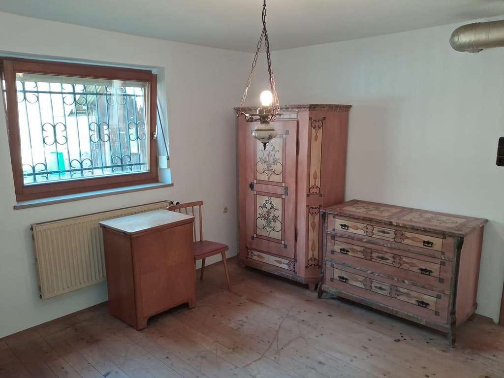 Immobilie in Emmerting - Großzügiges Haus im Grünen – vielseitig nutzbar, kurzfristig verfügbar | 659.000 € - Bild 4