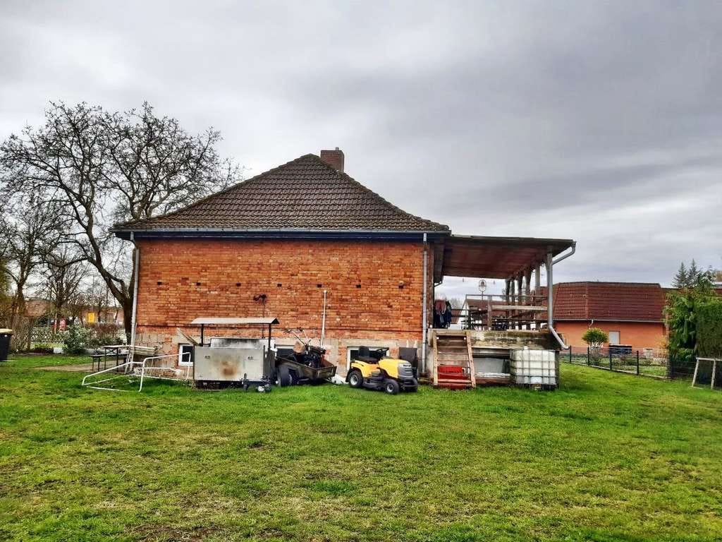 Immobilie in Lübtheen - Interessant ! Einfamilienhaus in zentraler Lage in Lübtheen zu verkaufen - Bild 3