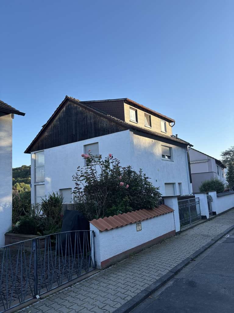 Immobilie in Roßdorf - ### 4-FH mit großem Garten in ruhiger Lage - 3 frei werdende Einheiten ### - Bild 2