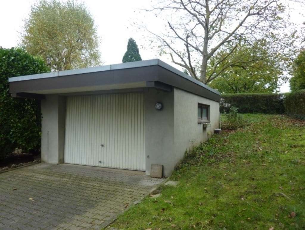 Immobilie in Neulingen - Einfamilienhaus mit Garage in Neulingen, 5 Zimmer - Bild 1
