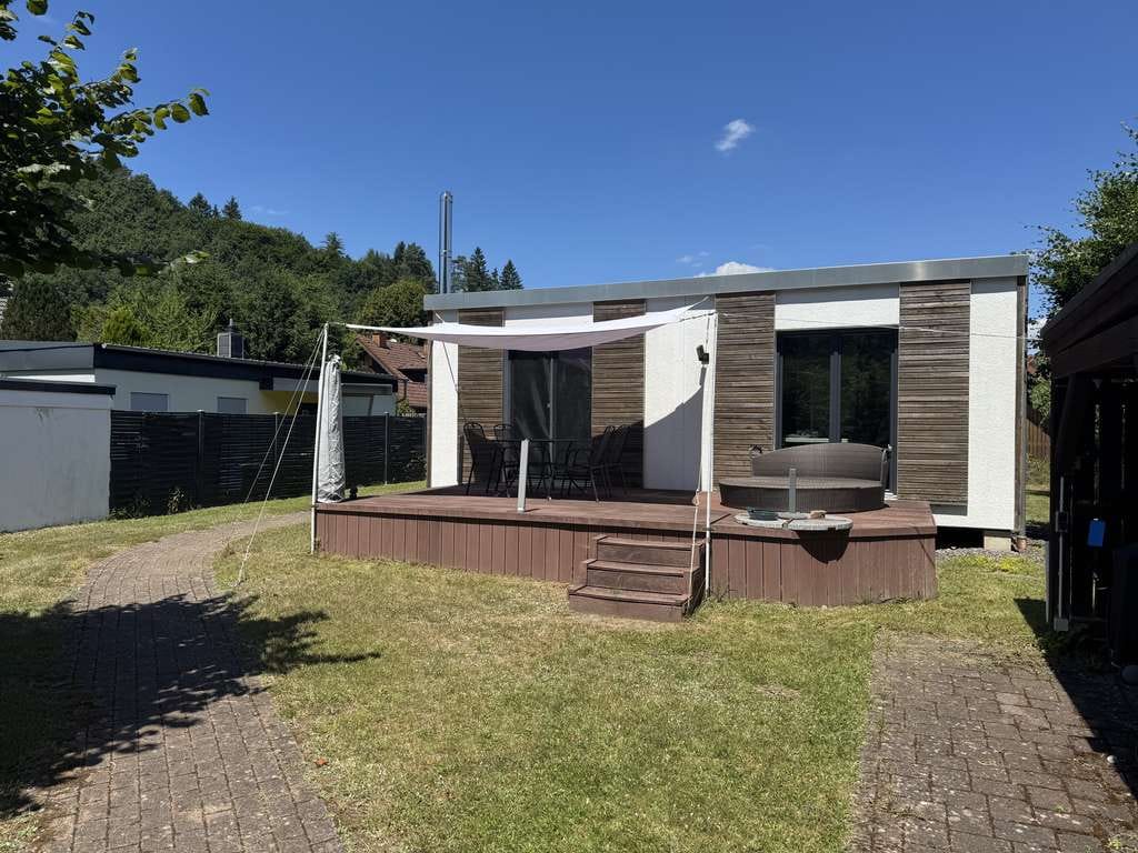 Immobilie in Ludwigswinkel - Moderner energieeffizienter Bungalow in Waldrandlage in Ludwigswinkel – Ruhe & Erholung - Bild 0
