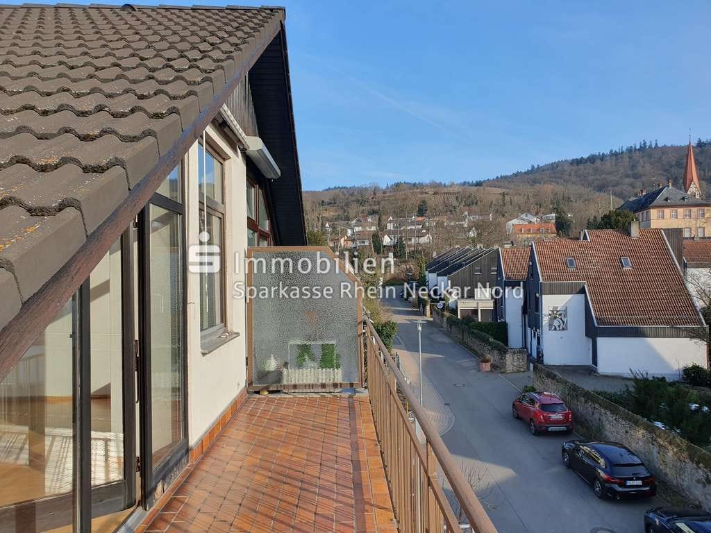 Immobilie in Hirschberg an der Bergstraße - Bezaubernde Maisonettewohnung mit 3-4 Zimmern für Freunde von Wohnen unterm Dach - Bild 3