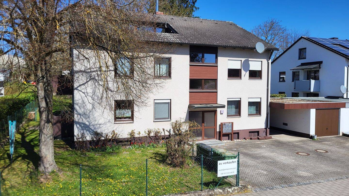 Immobilie in Regensburg - 5-Fam.-Haus in Regensburg-Oberisling mit großem Garten und Garage - Bild 1