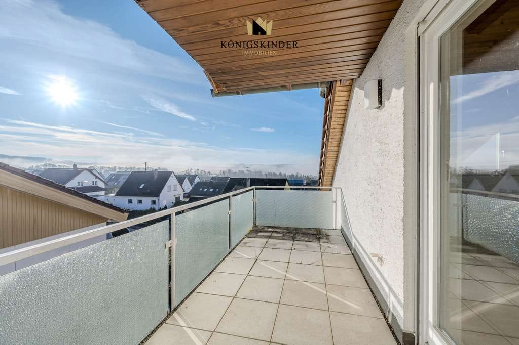 Immobilie in Backnang - Großes Grundstück - großes Haus. 
Wohnen und vermieten am Sonnenhang - Bild 4