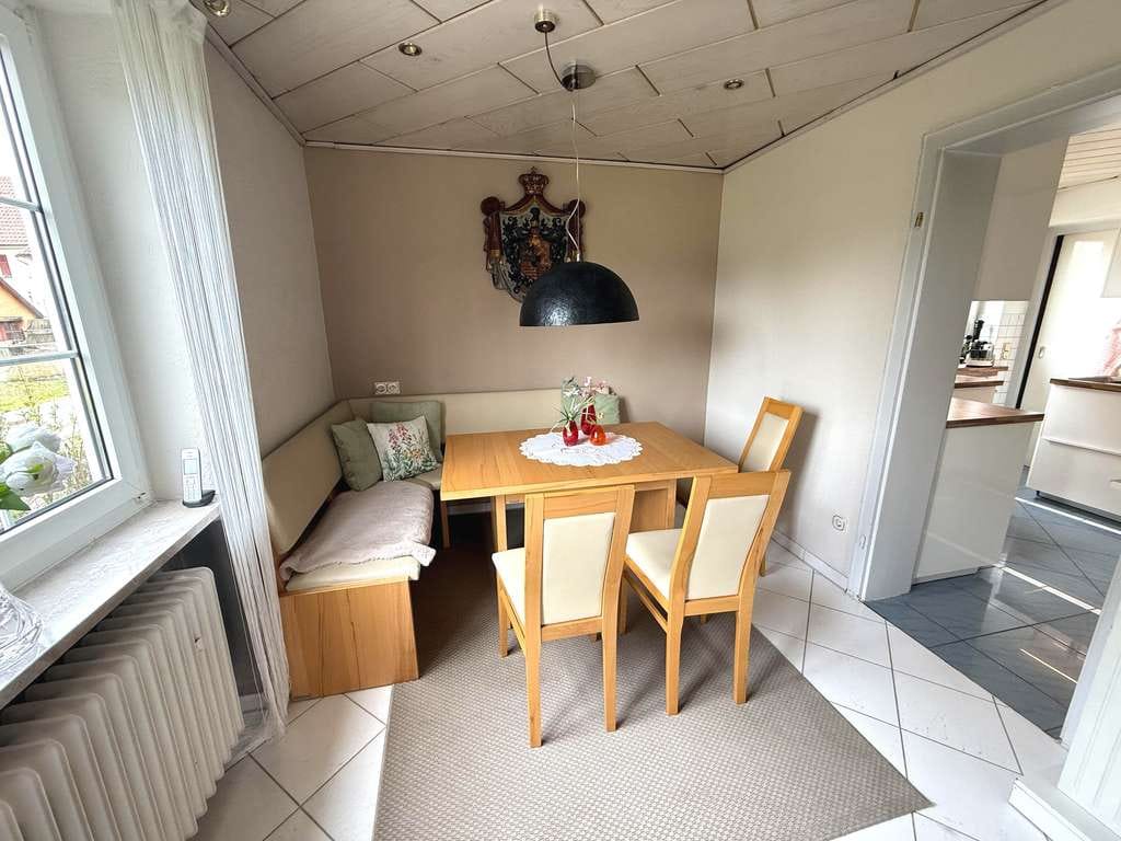 Immobilie in Schwenningen - Parkähnliches Grundstück trifft großzügiges Wohnen – Ihr neues Zuhause in Schwenningen - Bild 4