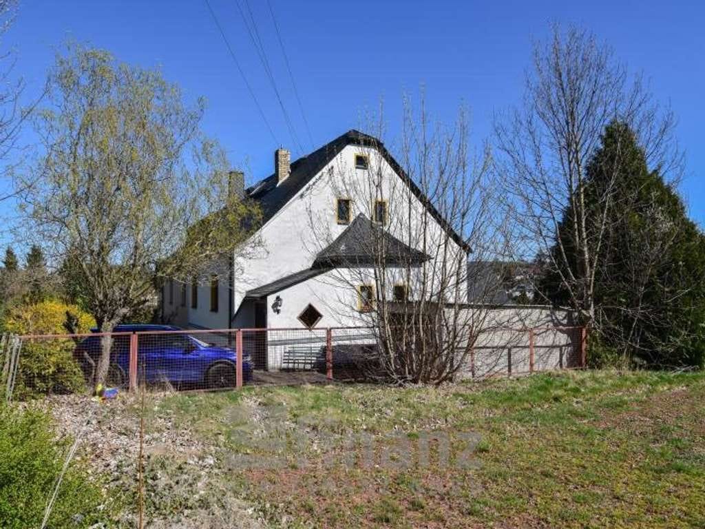 Immobilie in Oelsnitz/Erzgeb. - Doppelhaushälfte in Oelsnitz/Erzgeb. kaufen: 124 m² Wohnfläche, schöner Garten, Garage und Keller - Bild 4