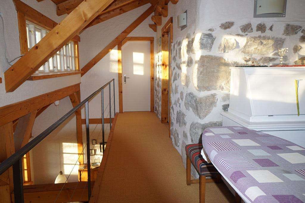 Immobilie in Dachsberg (Südschwarzwald) - EFH - Architektenhaus, hochw. Innengestaltung u. Ausführung, Ihre neue Wohlfühloase Büro, Studio,... - Bild 3