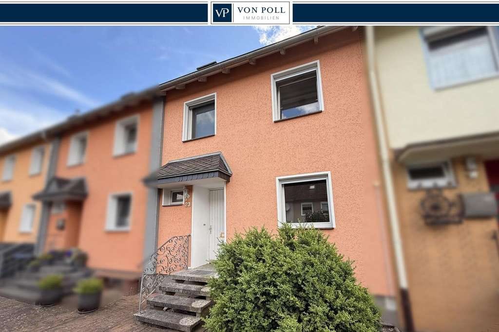 Immobilie in Uslar - Ihr neues Zuhause zum Verwirklichen - Reihenmittelhaus mit Terrasse und Garage in Uslar - Bild 1