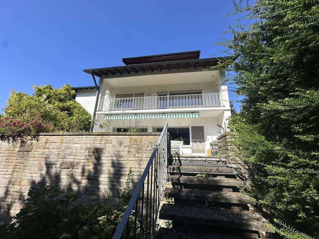 Immobilie in Neckarsteinach - Großzügiges Wohnhaus mit tollem Garten und zusätzlichem Baugrundstück mit Entwicklungspotenzial! - Bild 2
